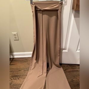 Windsor pants size medium